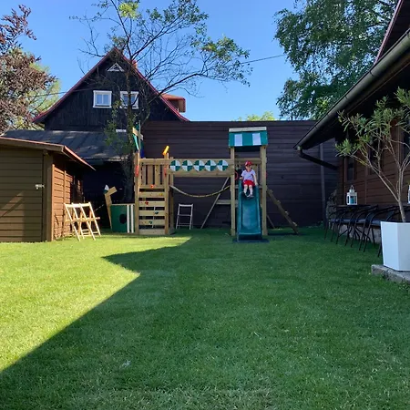 Karkonoska - Klimatyczne I Studia Z Aneksami Kuchennymi - Sniadania Sauna Grota Solna Silownia Parking Wi-fi W Cenie Nocleg ze śniadaniem 4*