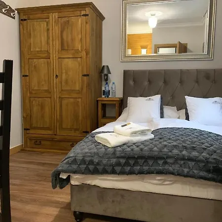 Karkonoska 4* カルパッチ