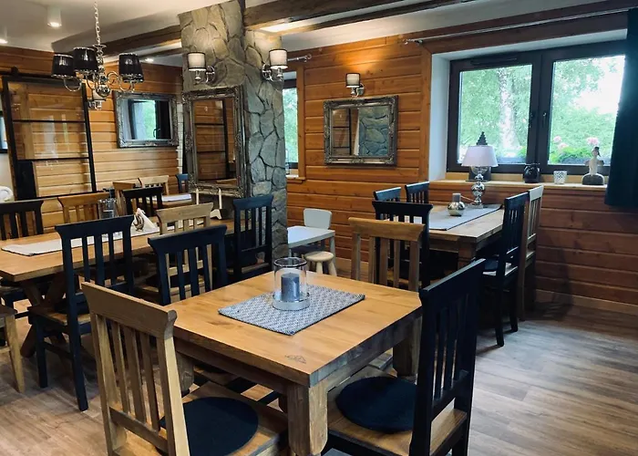 Karkonoska - Klimatyczne I Studia Z Aneksami Kuchennymi - Sniadania Sauna Grota Solna Silownia Parking Wi-fi W Cenie