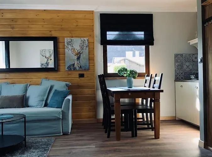 Karkonoska - Klimatyczne I Studia Z Aneksami Kuchennymi - Sniadania Sauna Grota Solna Silownia Parking Wi-fi W Cenie Nocleg ze śniadaniem 4*