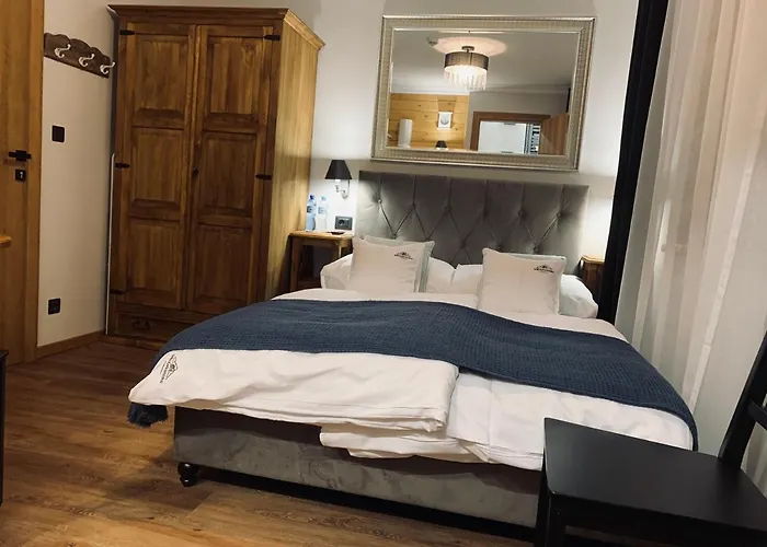 Nocleg ze śniadaniem Karkonoska - Klimatyczne I Studia Z Aneksami Kuchennymi - Sniadania Sauna Grota Solna Silownia Parking Wi-fi W Cenie