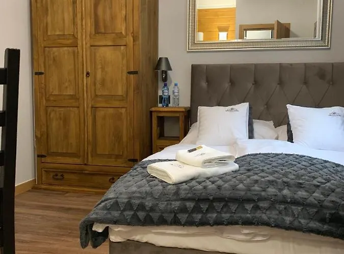 Karkonoska - Klimatyczne I Studia Z Aneksami Kuchennymi - Sniadania Sauna Grota Solna Silownia Parking Wi-fi W Cenie 4* Karpacz