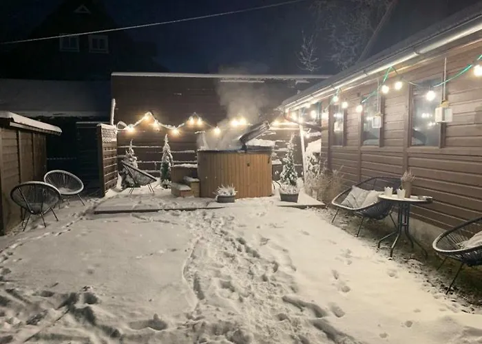 Karkonoska - Klimatyczne I Studia Z Aneksami Kuchennymi - Sniadania Sauna Grota Solna Silownia Parking Wi-fi W Cenie Nocleg ze śniadaniem Karpacz