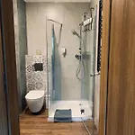 Karkonoska - Klimatyczne I Studia Z Aneksami Kuchennymi - Sniadania Sauna Grota Solna Silownia Parking Wi-fi W Cenie 3* 카르파츠