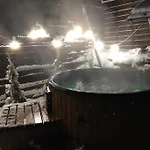 Karkonoska - Klimatyczne I Studia Z Aneksami Kuchennymi - Sniadania Sauna Grota Solna Silownia Parking Wi-fi W Cenie 카르파츠