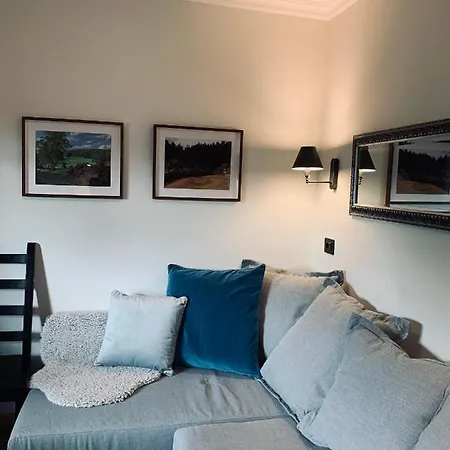 Bed and Breakfast Karkonoska 4*