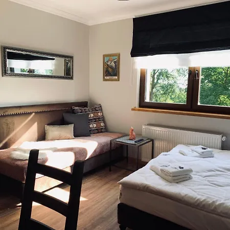 Karkonoska Bed and Breakfast 4*