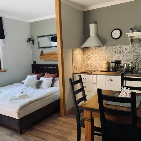 Karkonoska - Klimatyczne I Studia Z Aneksami Kuchennymi - Sniadania Sauna Grota Solna Silownia Parking Wi-fi W Cenie 4* Karpacz