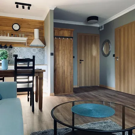 Couette-café Karkonoska - Klimatyczne I Studia Z Aneksami Kuchennymi - Sniadania Sauna Grota Solna Silownia Parking Wi-fi W Cenie Karpacz