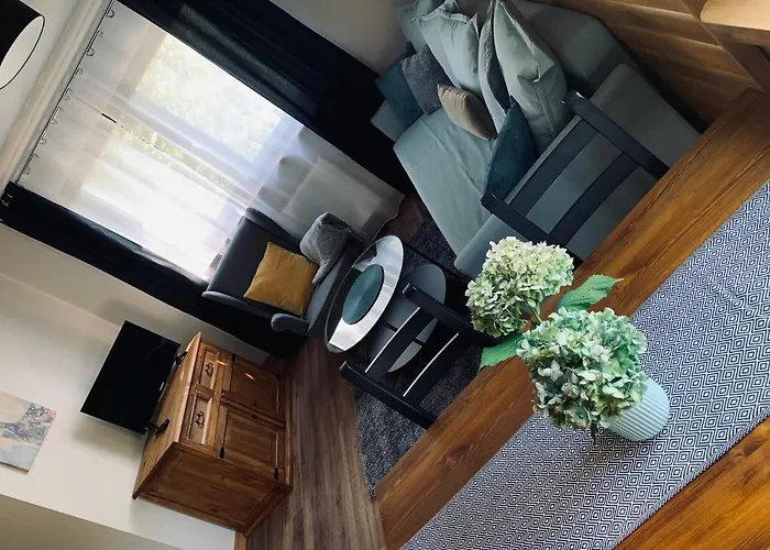 Karkonoska - Klimatyczne I Studia Z Aneksami Kuchennymi - Sniadania Sauna Grota Solna Silownia Parking Wi-fi W Cenie Bed & Breakfast Karpacz