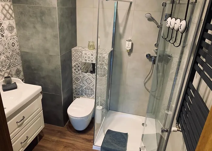 Karkonoska - Klimatyczne I Studia Z Aneksami Kuchennymi - Sniadania Sauna Grota Solna Silownia Parking Wi-fi W Cenie Karpacz