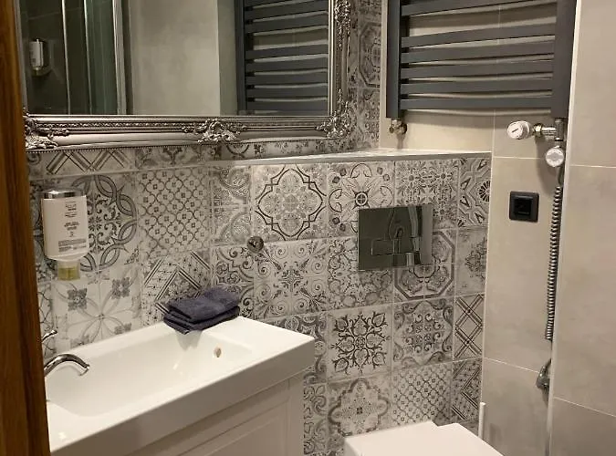 Karkonoska - Klimatyczne I Studia Z Aneksami Kuchennymi - Sniadania Sauna Grota Solna Silownia Parking Wi-fi W Cenie Karpacz